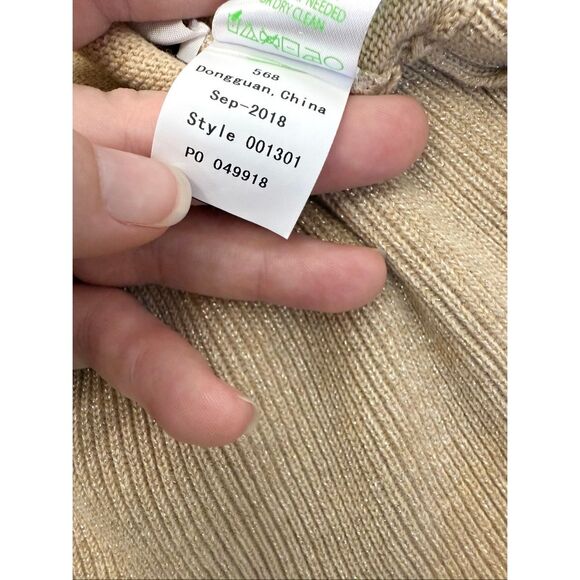 Lilly Pulitzer Girls Gold Metallic Holiday Amara Pullover Sweater Dress Bow M - Picture 4 of 5